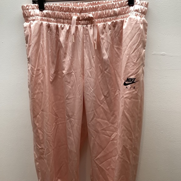 Nike Women's Size XL Light Pink Satin Joggers. Preloved - Picture 2 of 5